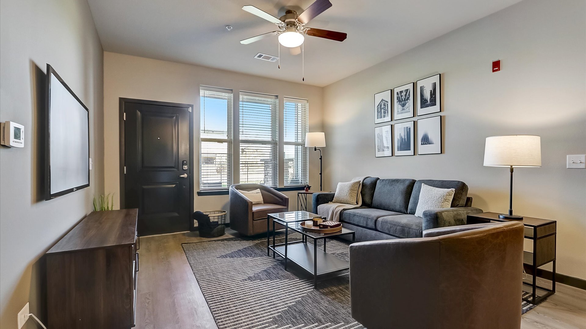 Photos of Springs at Lily Cache Creek in Bolingbrook, IL